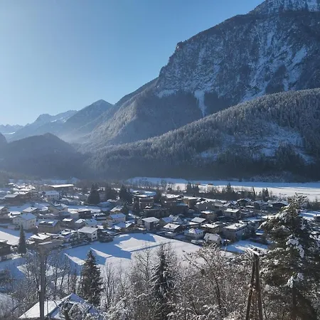 Haus Stefan * اوتز